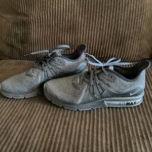 Women’s Nike Airmax